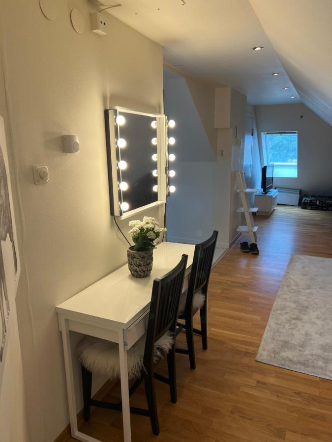 Vindsvaning Pa Salaengen Borås Buitenkant foto